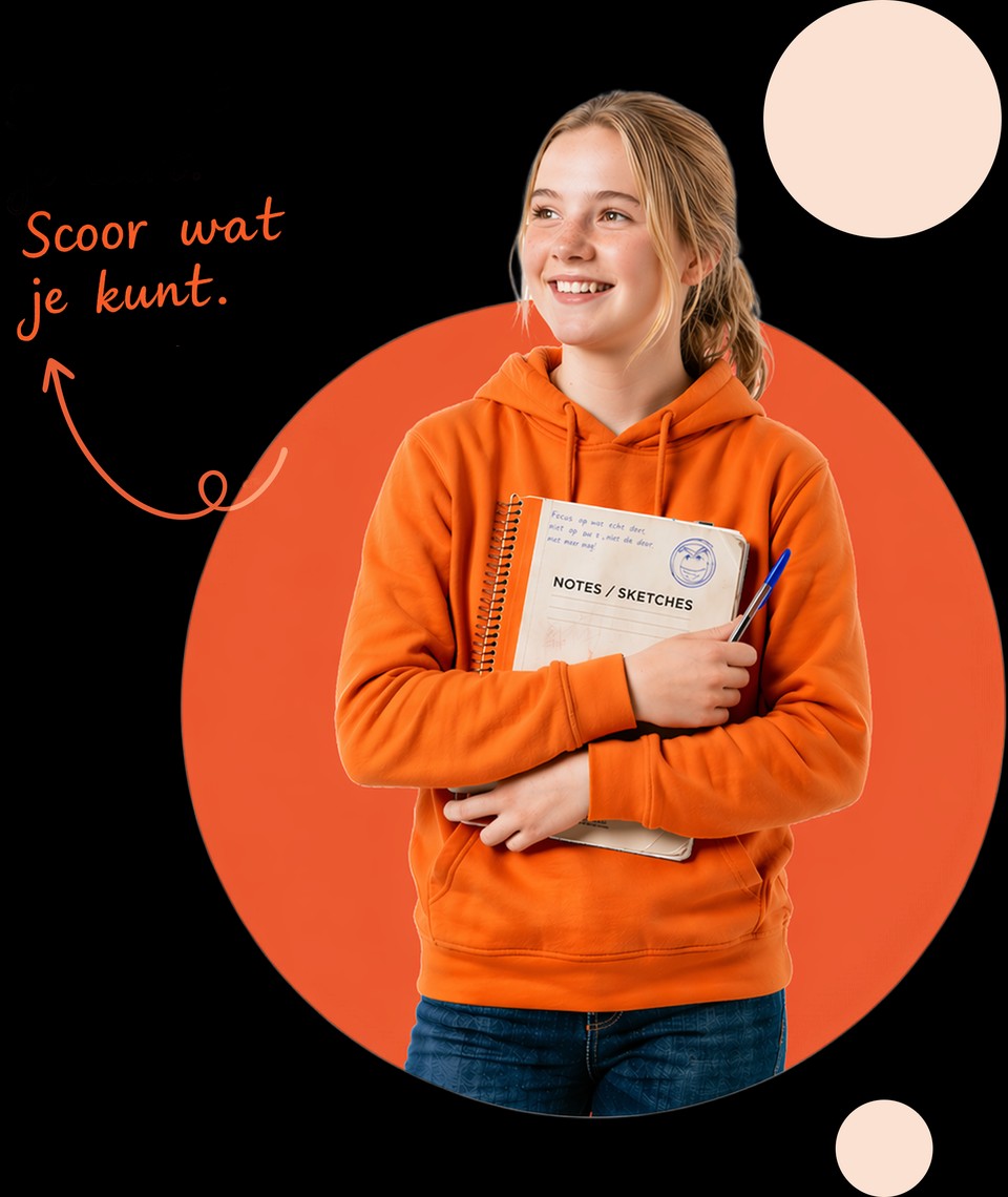 Lachende scholier met notitieblok